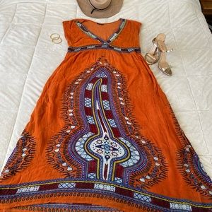 ✨ Bohemian Flowy Dress Lined w/ Tribal Design